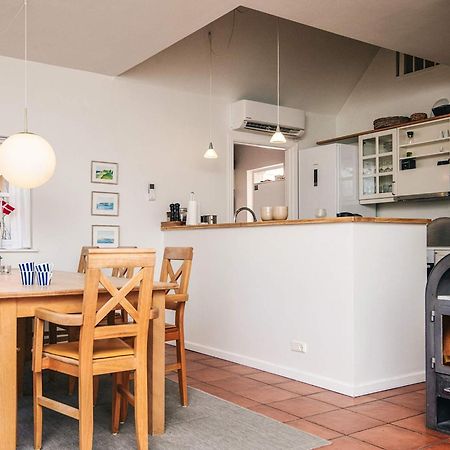 6 Person Holiday Home In Bl Vand Blåvand Dış mekan fotoğraf